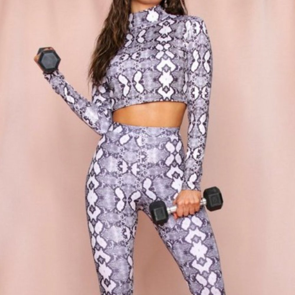 Misspap snake print gym legging long sleeve crop top matching set athleisure